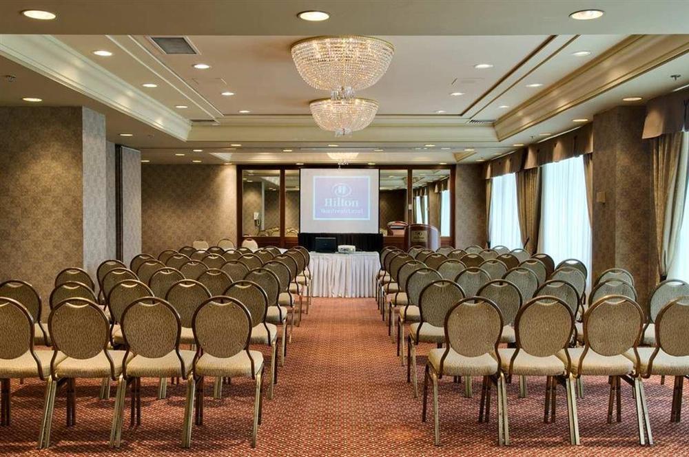 Hilton Montreal/Laval Hotel Facilities photo