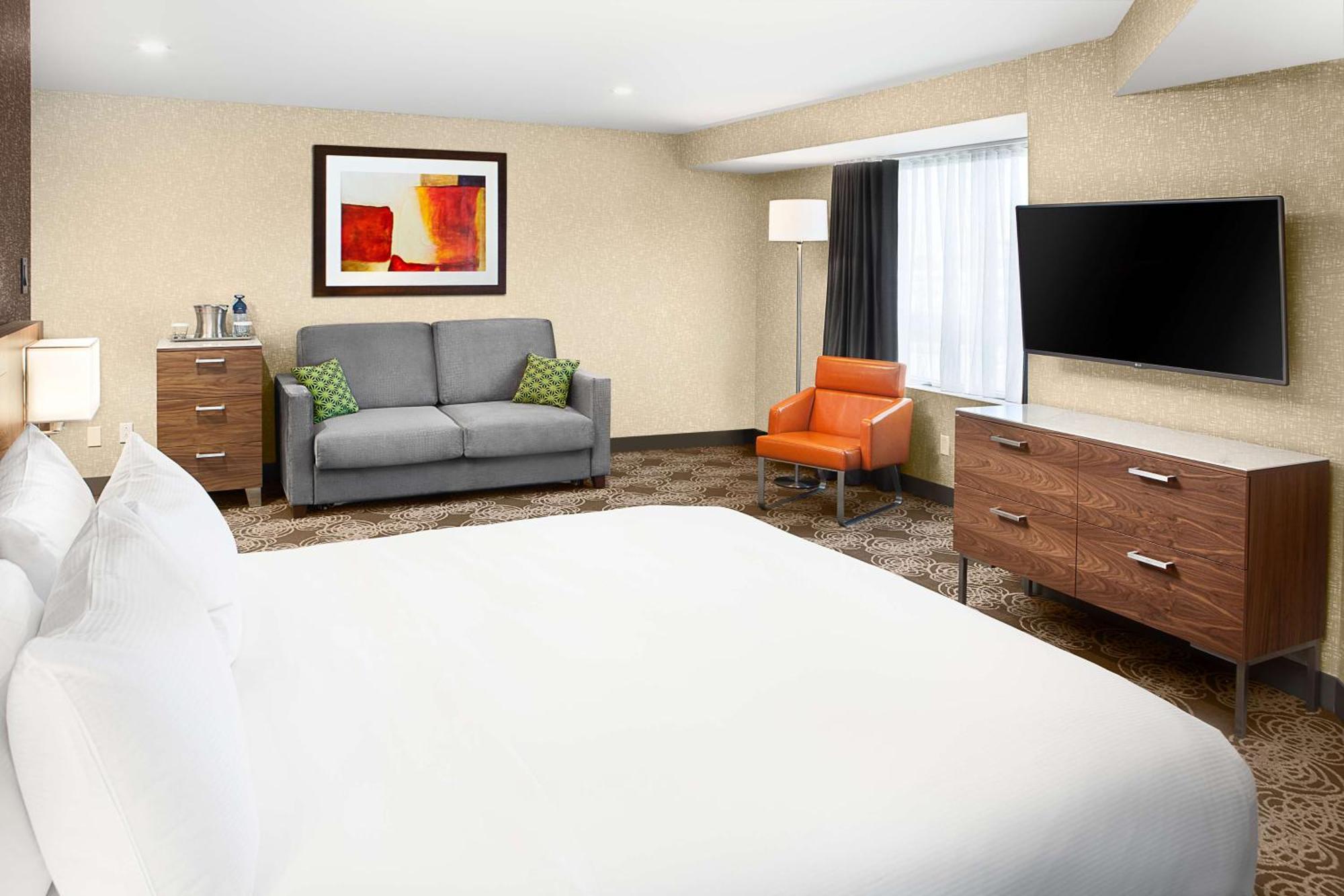 Hilton Montreal/Laval Hotel Exterior photo